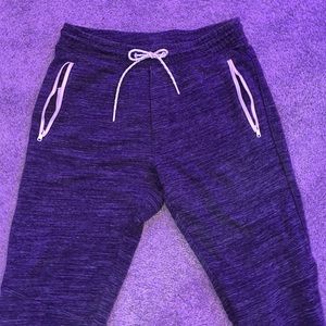 Black American Eagle Joggers